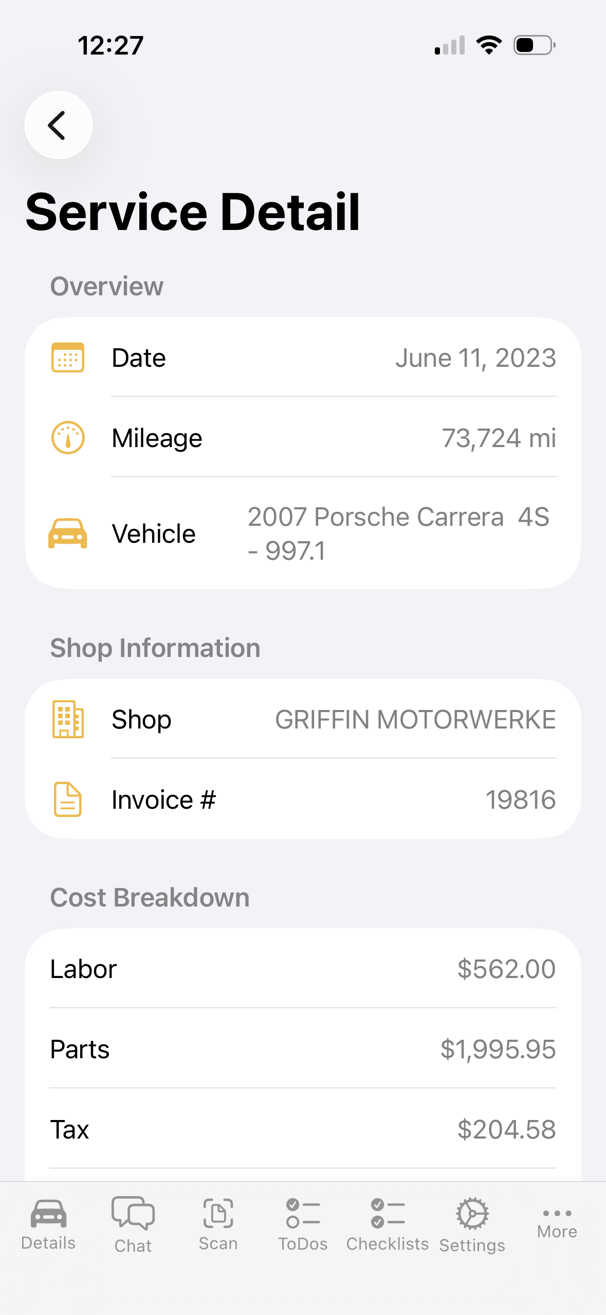 VOXCAR service detail view showing a Porsche service record